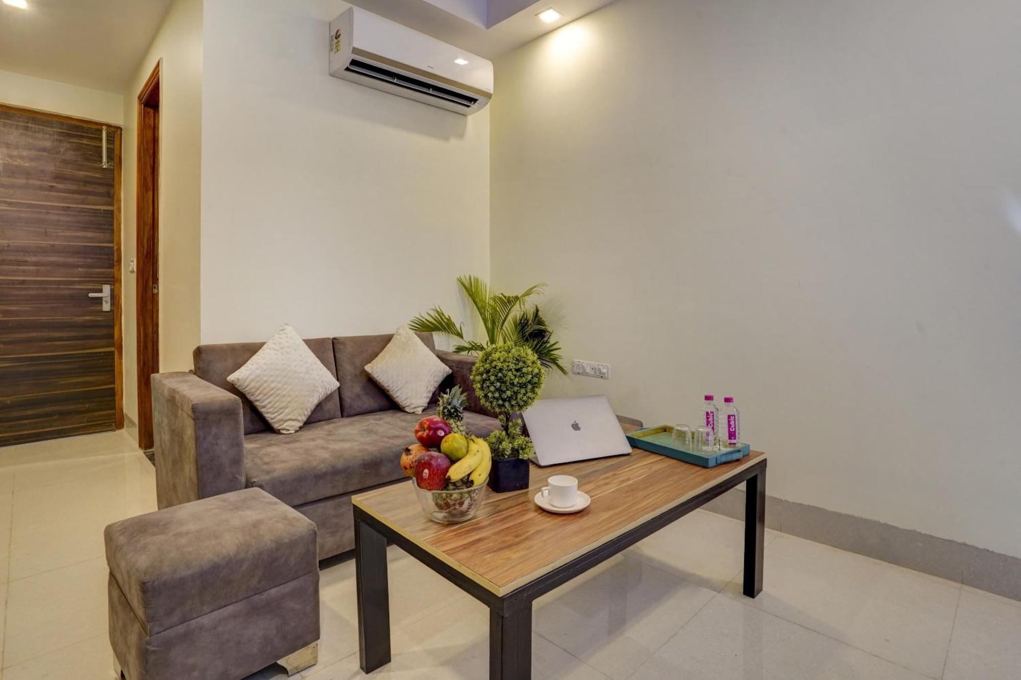 Townhouse Jagatpura & Pratapnagar Hotel Siroli Exterior photo