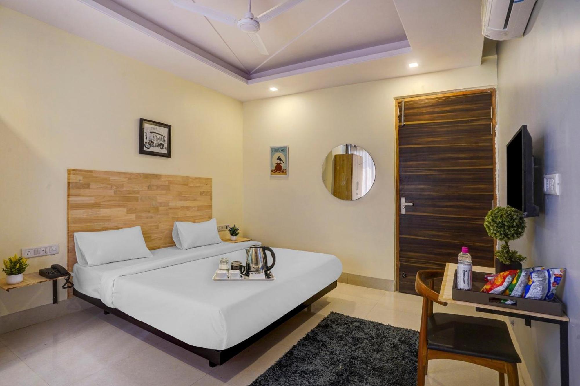 Townhouse Jagatpura & Pratapnagar Hotel Siroli Exterior photo
